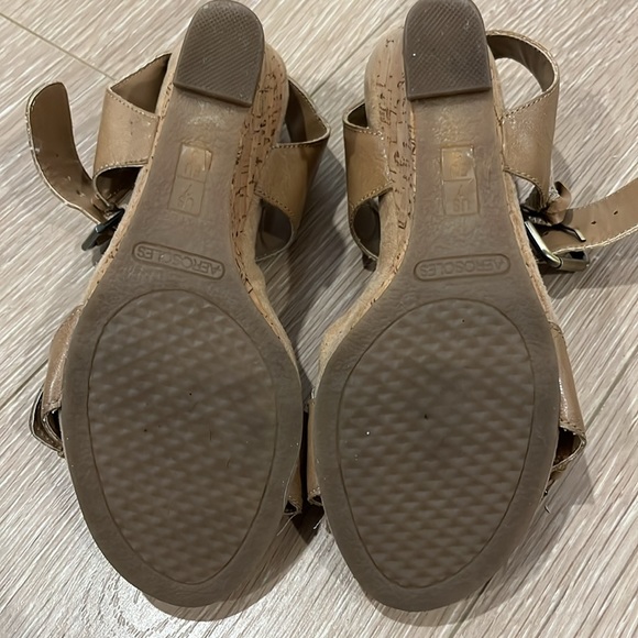 Aerosoles Tan 4” Heeled Sandals - Picture 6 of 7